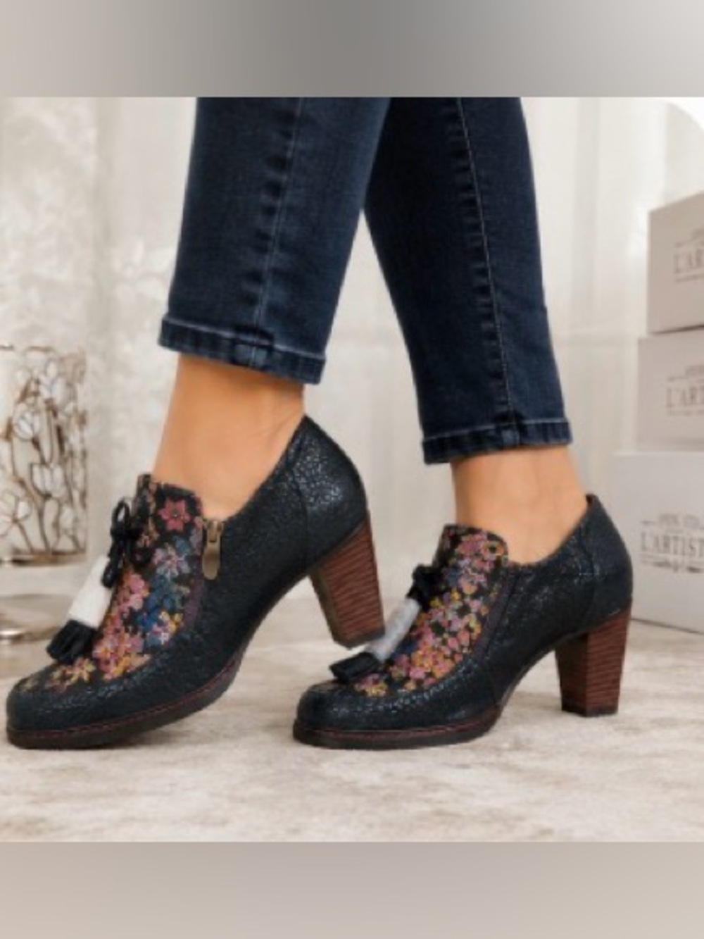 L'Artiste by Spring Step Madalena Floral Tassel Heels Size EU 40 US 9-9.5 NWT - Picture 3 of 10